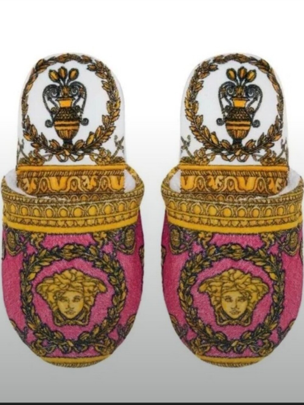 VERSACE-Heart Baroque Medusa Print Slippers (Fuchsia/Pink 🩷)-S